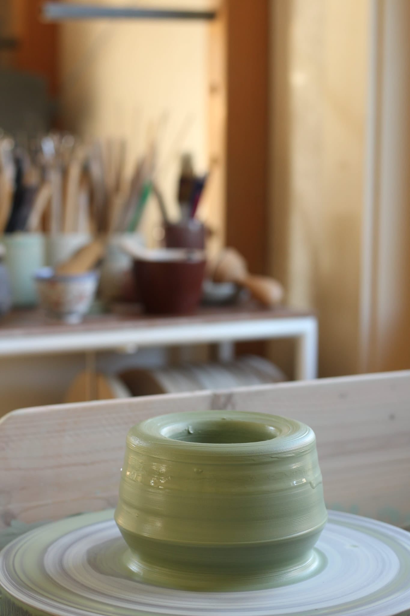 Handgefertigte Keramik Flasche - panagopoulos olivenöl