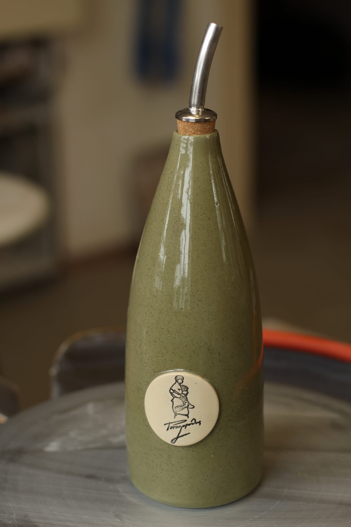 Handgefertigte_Keramikflasche_Panagopoulos_Olivenoel